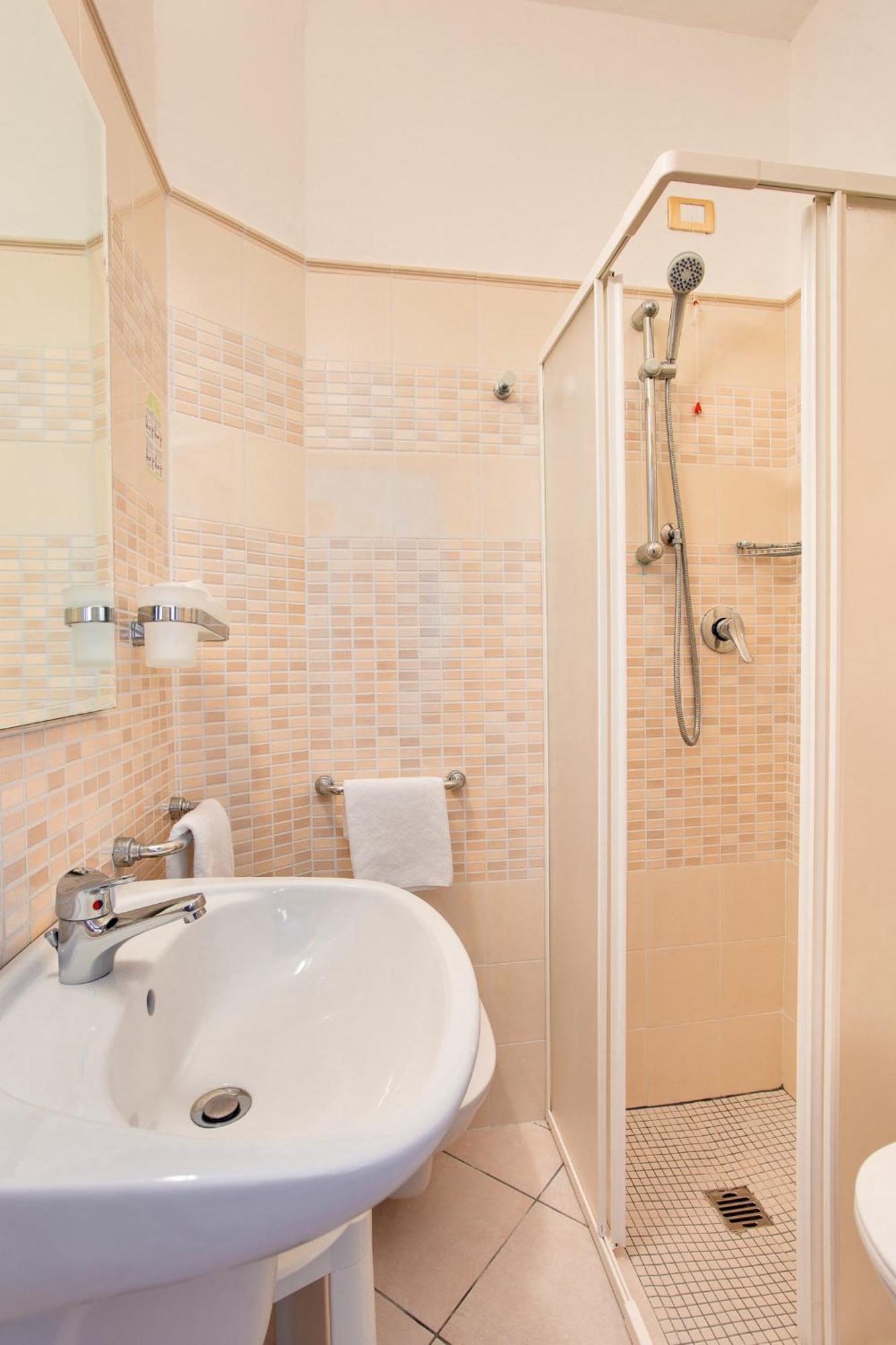 Small Single Room