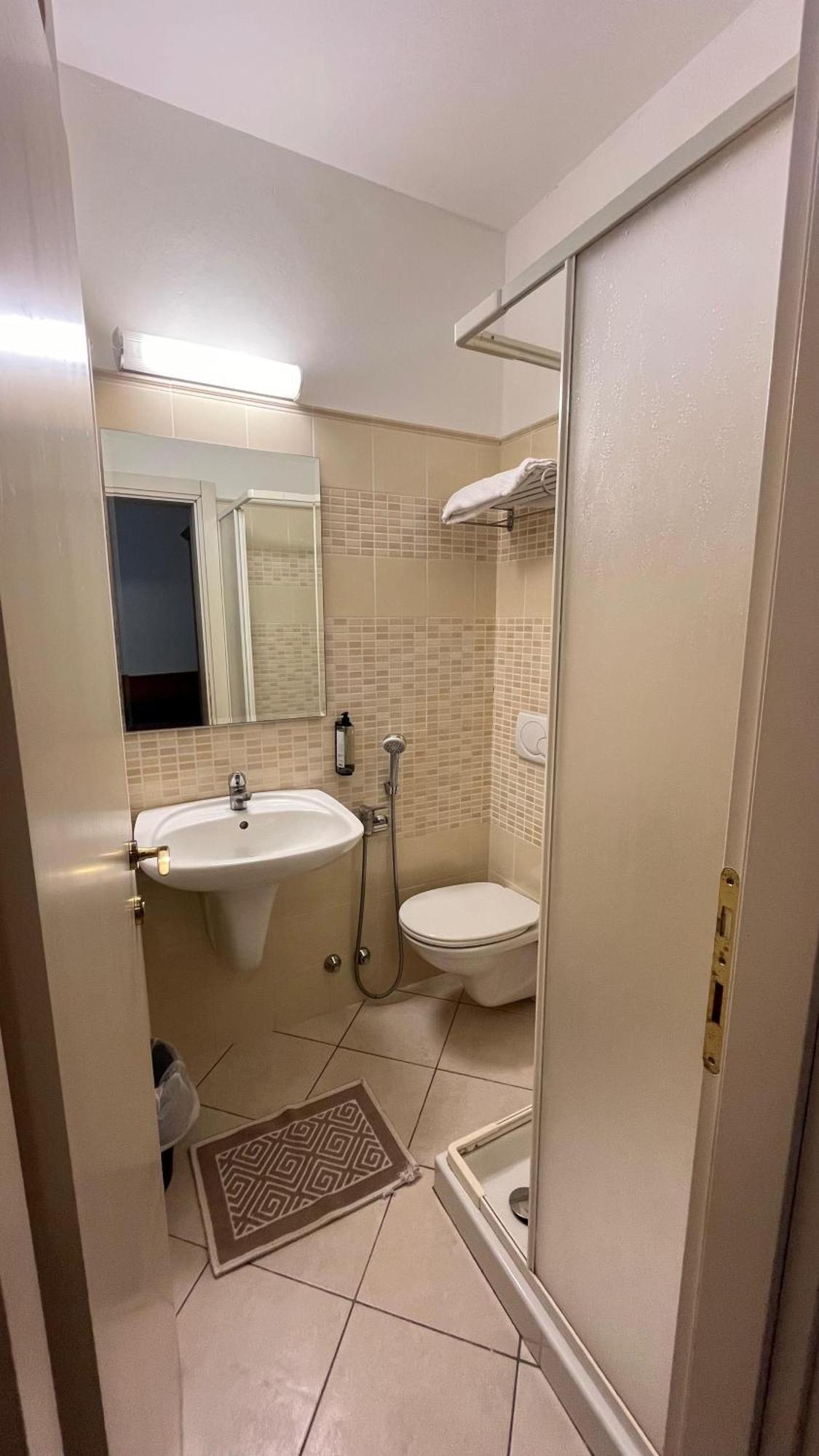 Single Room Balcony